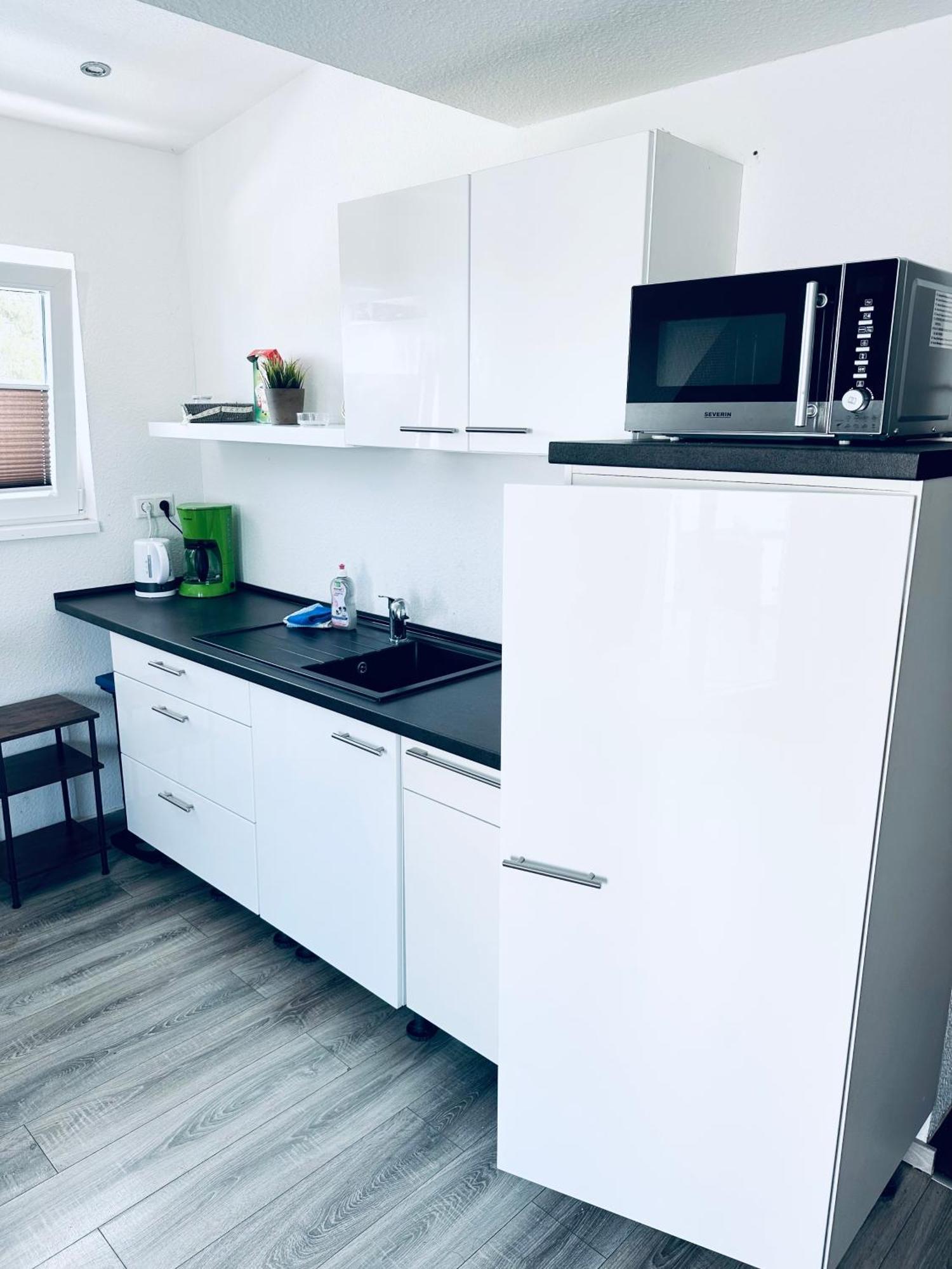 Apartment Mit Balkon In